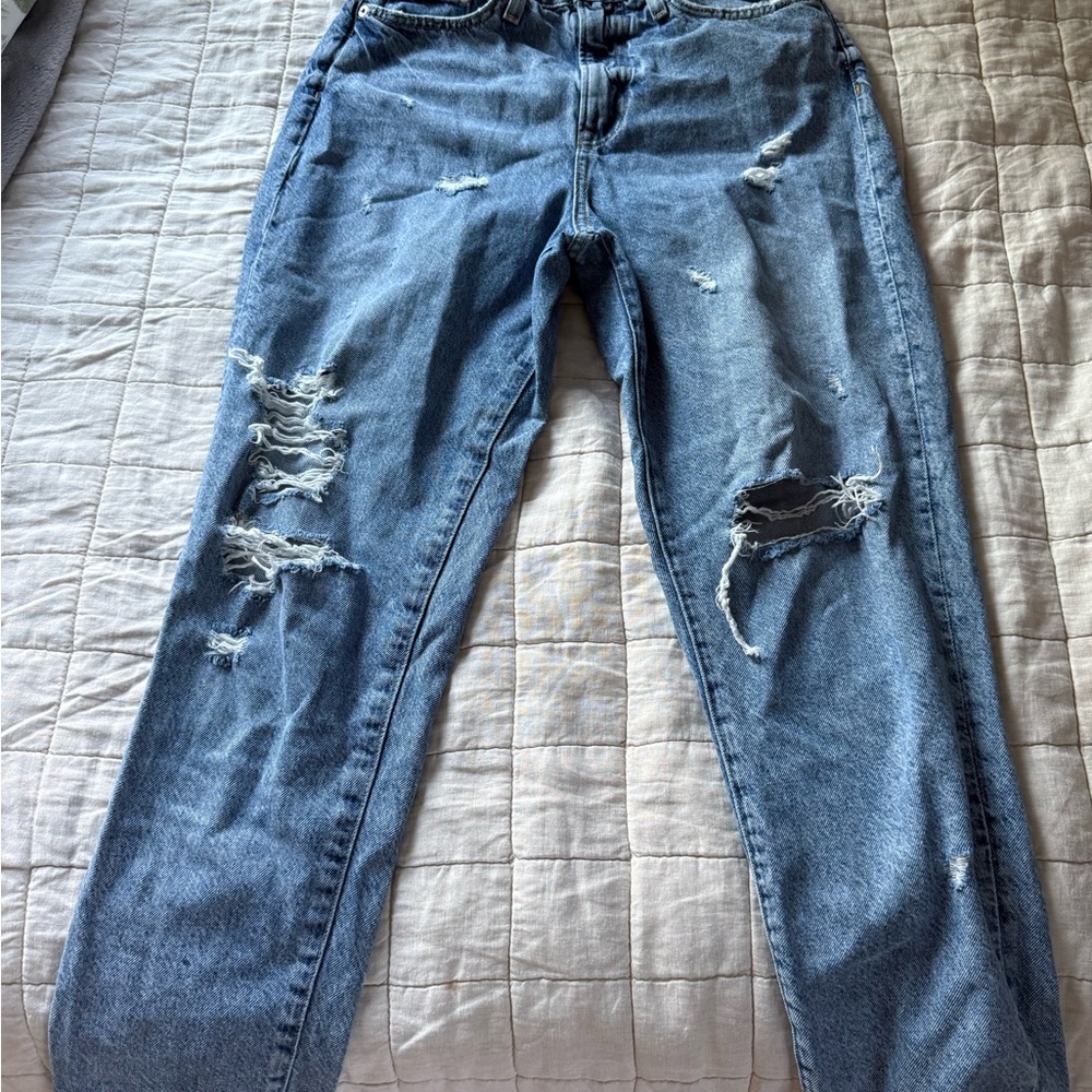 Men's Distressed Blue Jeans